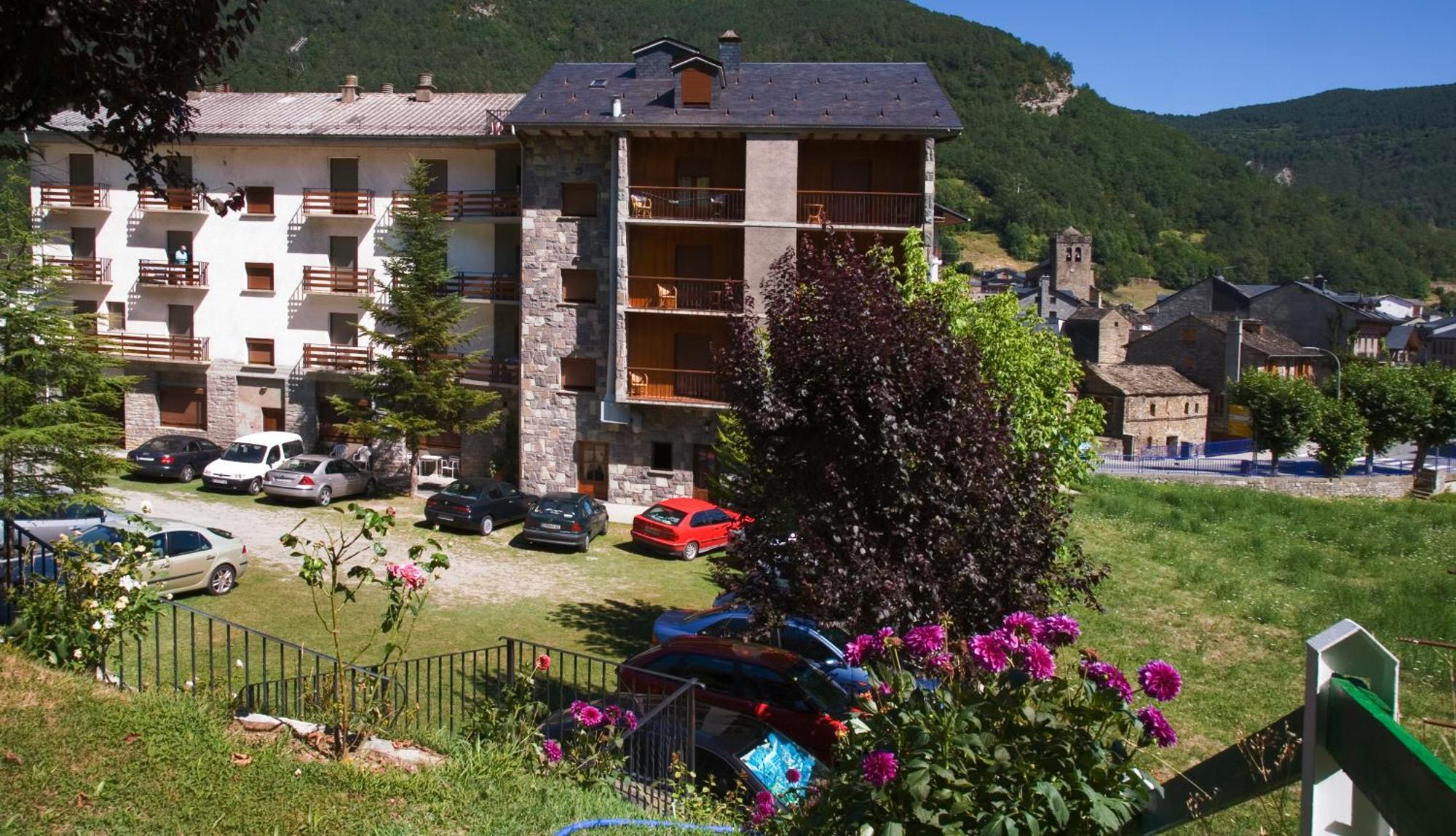 Hotel Latre Broto Exterior foto