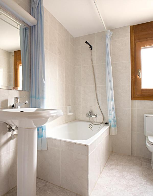 Hotel Latre Broto Quarto foto